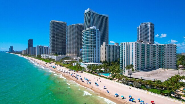 Foto del edificio - 4011 S Ocean Dr