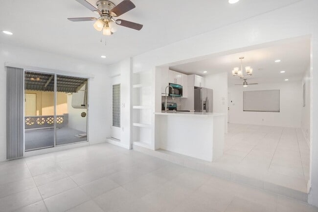 Building Photo - 7505 NW 58th St