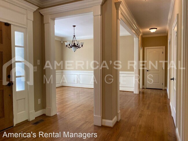 Foto del edificio - 5 br, 5 bath House - 487 Tara Drive