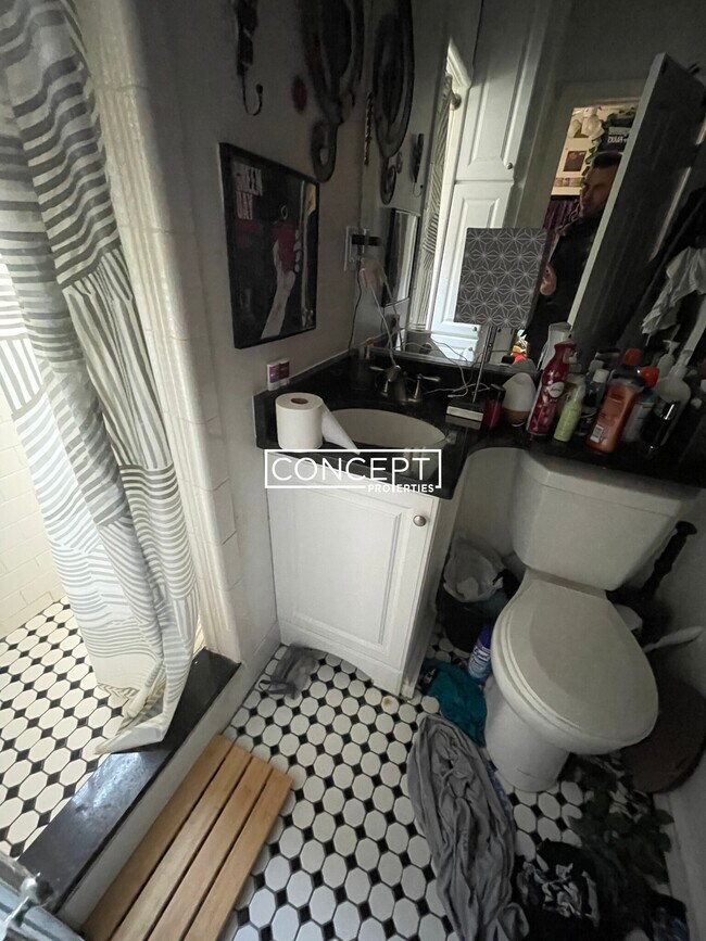 Foto del edificio - 64 Hemenway St