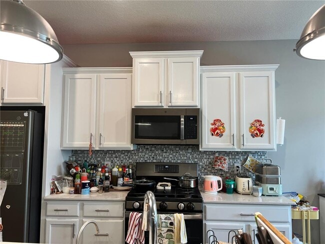 Building Photo - 7262 Zircon Ct N