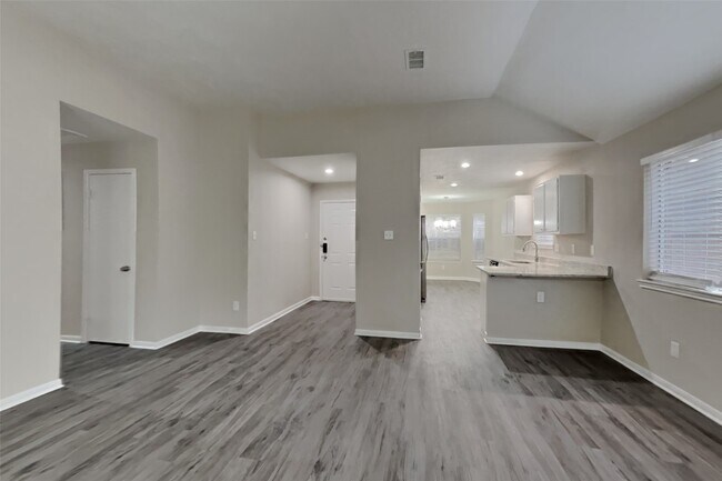 Foto del edificio - 18131 Gravenhurst Ln