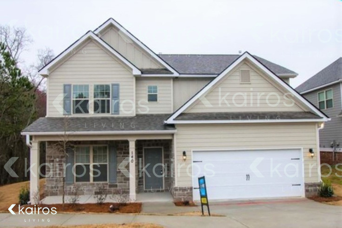 Primary Photo - 140 Mandy Ln.