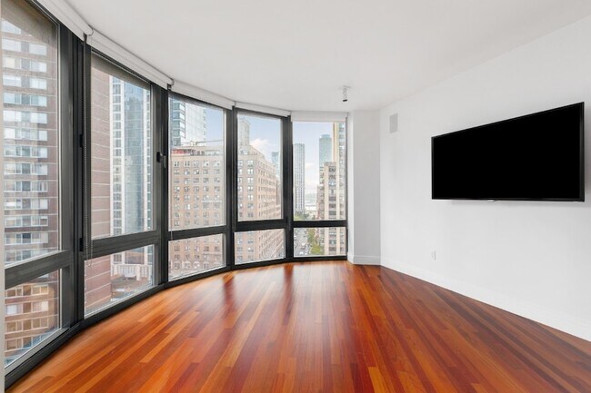 Foto del edificio - 155 W 70th St