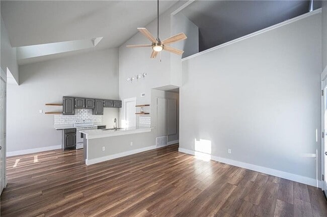 Foto del edificio - 2407 W Ash St