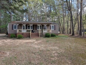 Building Photo - 314 Country Est