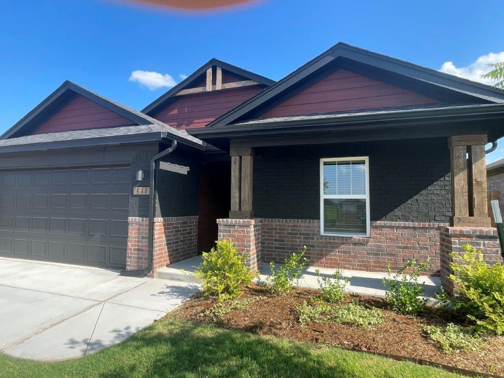 Foto principal - 611 N 1st St