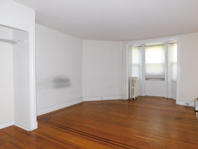 Foto del edificio - 640 Poplar St