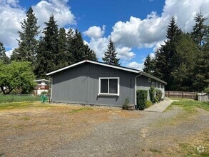 Building Photo - 8743 Whitewood Loop SE