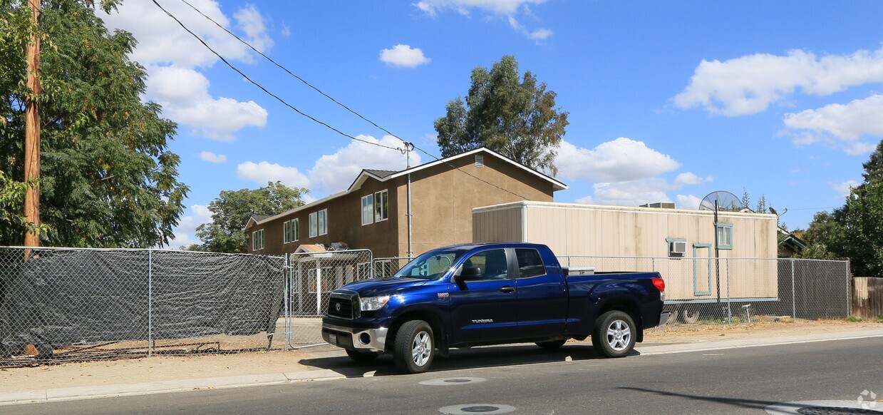 Primary Photo - 5350 Rohde Rd