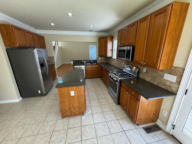 Building Photo - 2620 Springmonte Pl