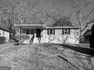 Building Photo - 2934 Harris St