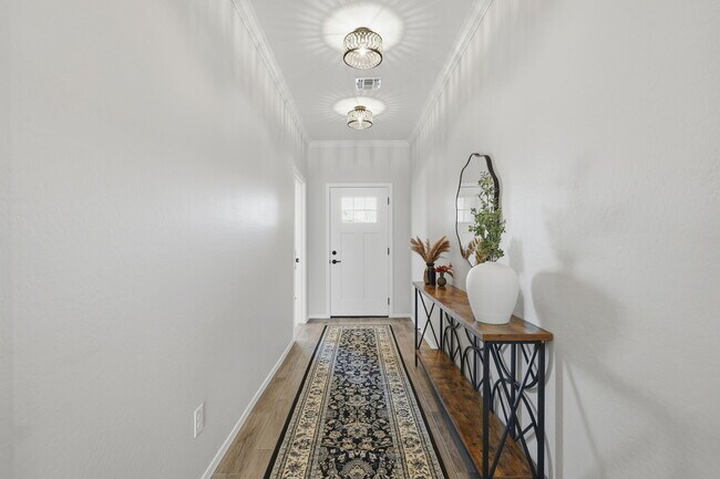 Building Photo - 3017 N Majestic Ct