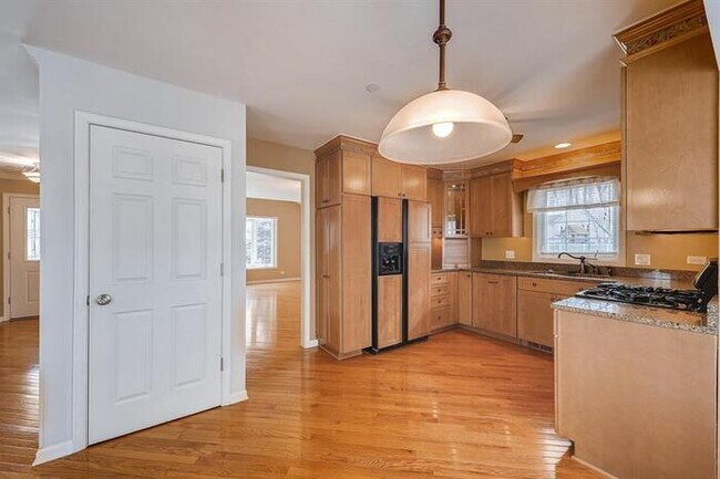 Foto del edificio - 4312 Lombardy Ct, Hoffman Estates, IL, 60192