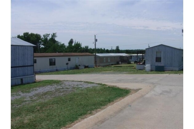 Building Photo - 21403 S Keeler Dr