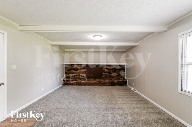 Building Photo - 6722 Churchman Ave