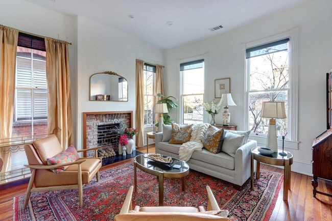 Building Photo - 415 Whitaker St