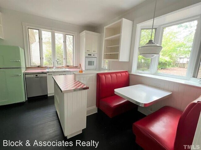 Foto del edificio - 3 br, 2 bath House - 209 Hillcrest Road