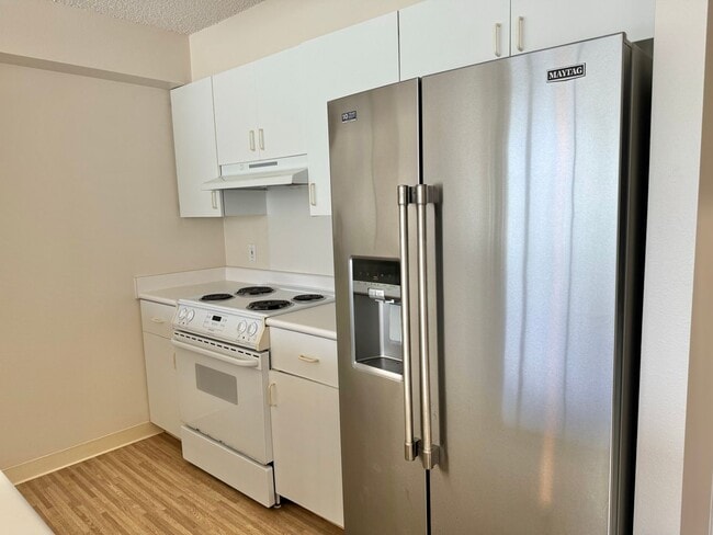 Foto del edificio - 1450 Young St