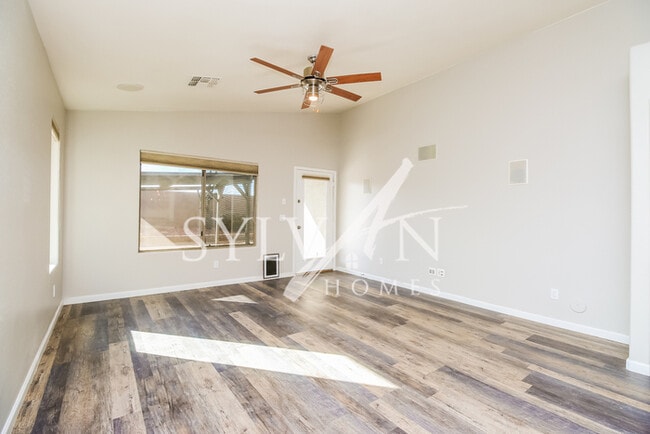 Building Photo - Gorgeous 4BR Home in Alterra South!