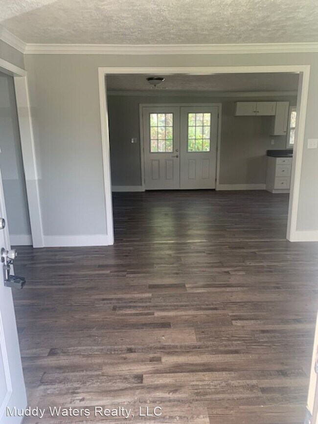 Foto del edificio - 3 br, 1 bath House - 268 S Mullen Ave