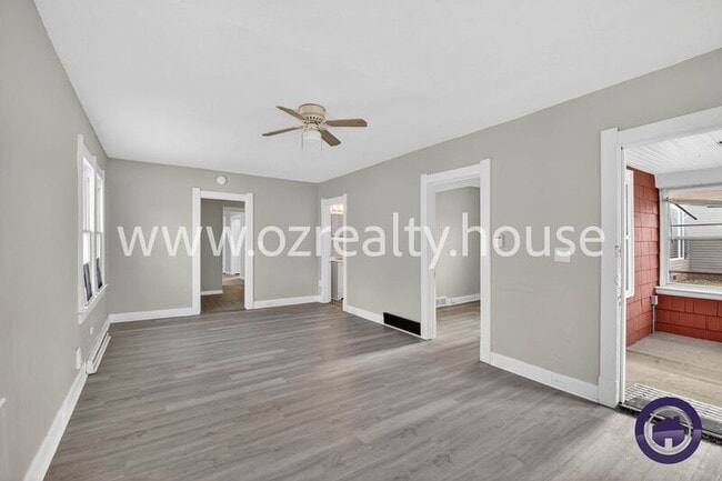 Foto del edificio - 4336 Garden Park Dr