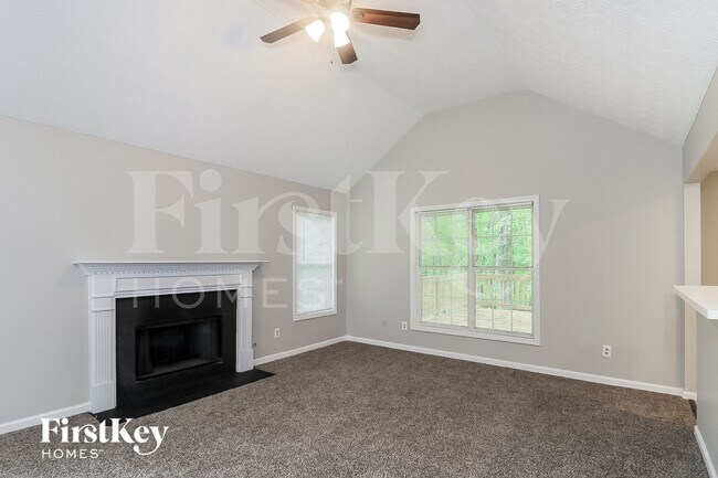 Building Photo - 2825 Candler Run