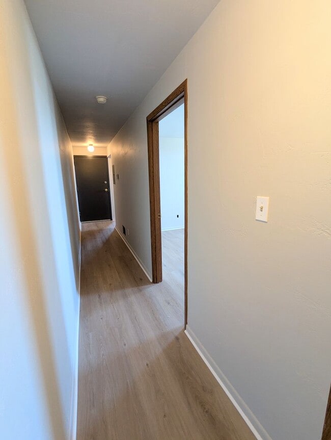 Building Photo - 3227 Hardie Wy