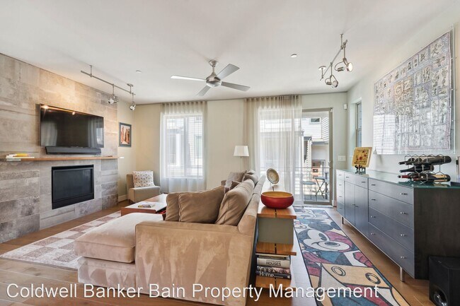 Building Photo - 4 br, 3.5 bath House - 2972 76th Place SE,...