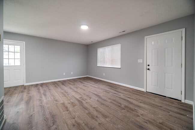 Foto del edificio - 1400 E Hudson St