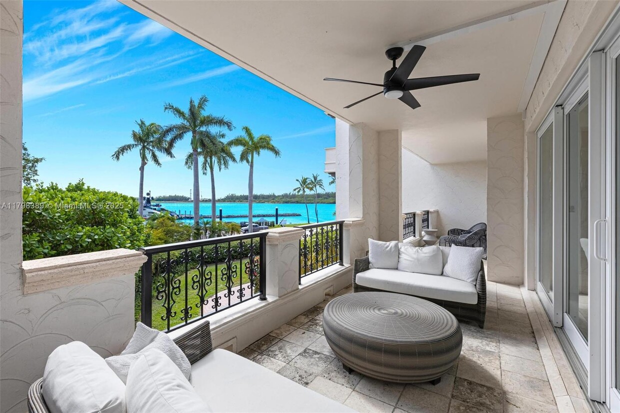 Primary Photo - 2021 Fisher Island Dr