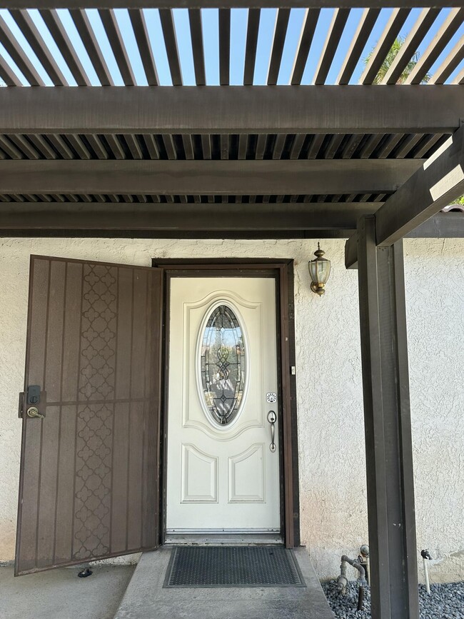 Building Photo - 77895 Chandler Way