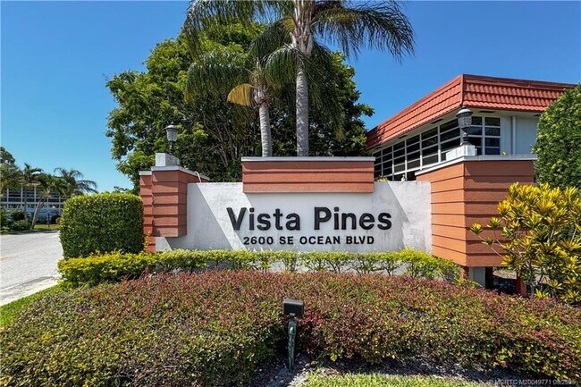 Foto del edificio - 2600 SE Ocean Blvd