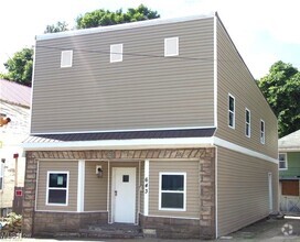 Building Photo - 643 Allegheny St