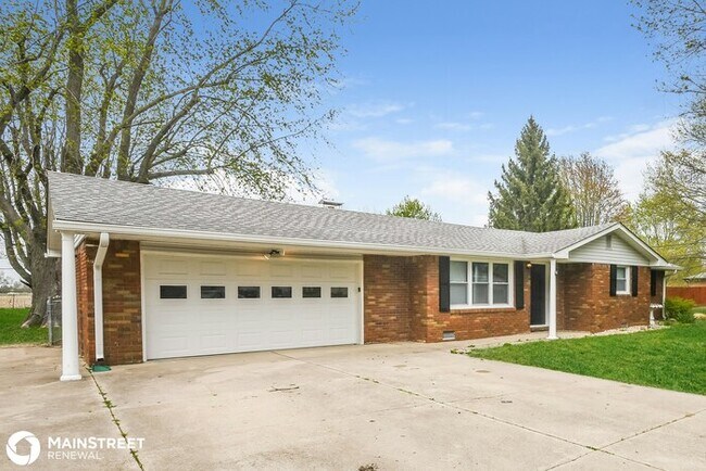 Building Photo - 610 STONER DR, ANDERSON, IN 46013