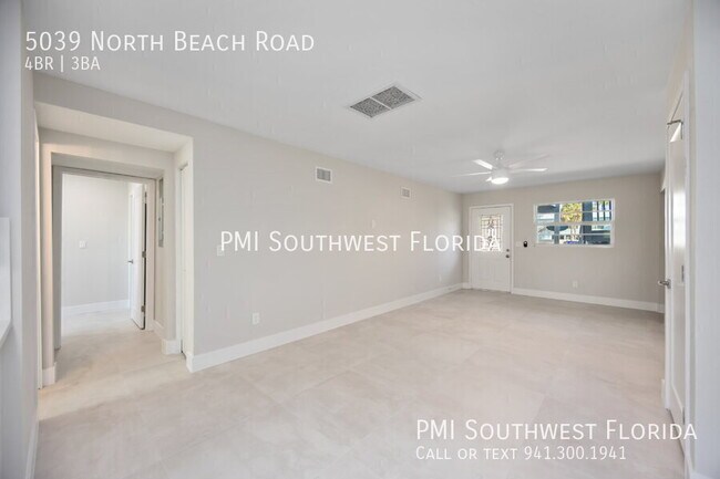Foto del edificio - 5039 N Beach Rd