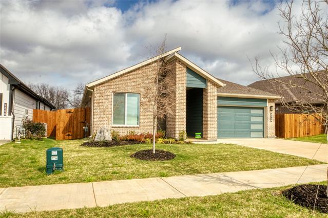 Foto del edificio - 2716 McCormick St