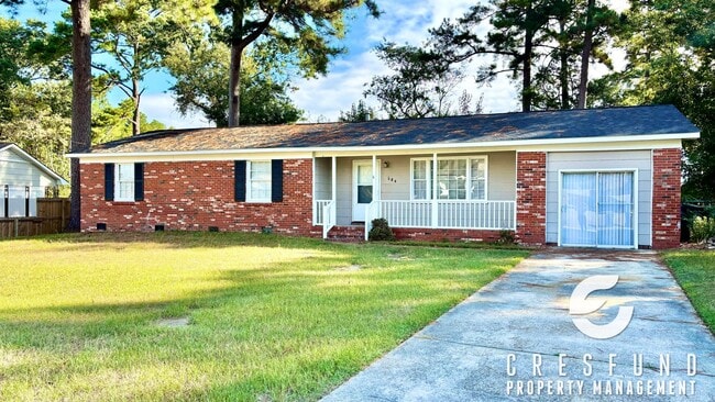 Building Photo - 3 BEDROOM AVAILABLE NOW - Minutes From For...