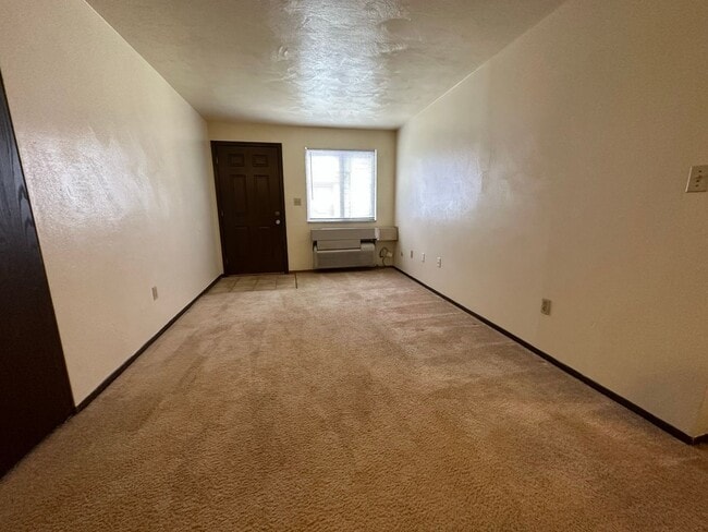 Photo - Cozy One Bedroom in Plum! Exposed Brick, On-Site Laundry & More! Call Today! Apartment