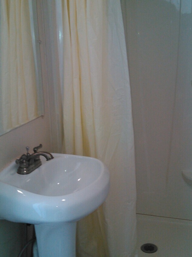 Foto del edificio - Affordable Living - 1 Bedroom 1 Bathroom -...