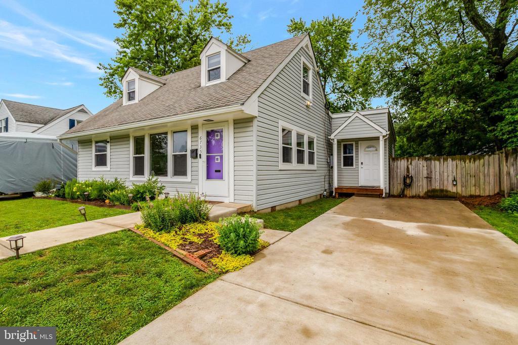 Foto principal - 6735 Williams Dr