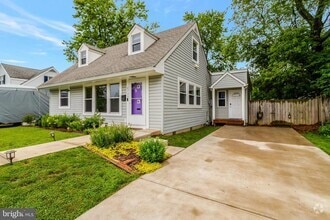 Building Photo - 6735 Williams Dr