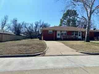 Primary Photo - 1010 E Wayne St