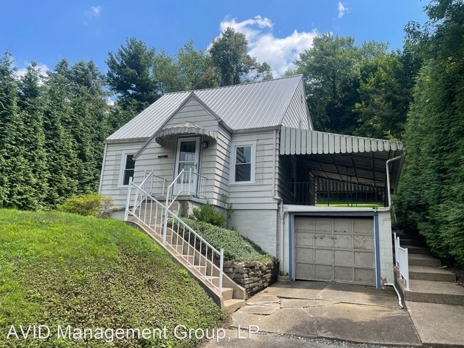 Building Photo - 3 br, 1.5 bath House - 872 Patton St Ext