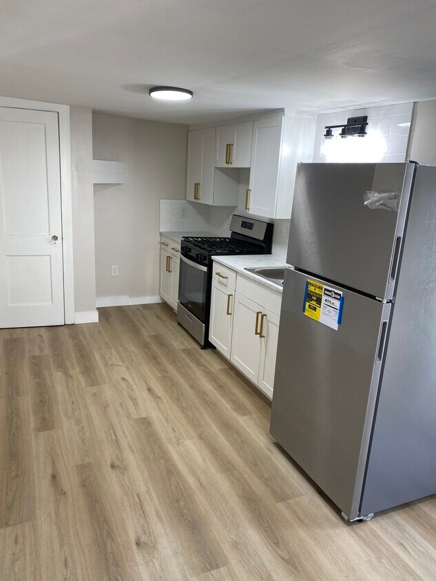 1019 Chenango St Unit 4, Binghamton, NY 13901 Apartments in