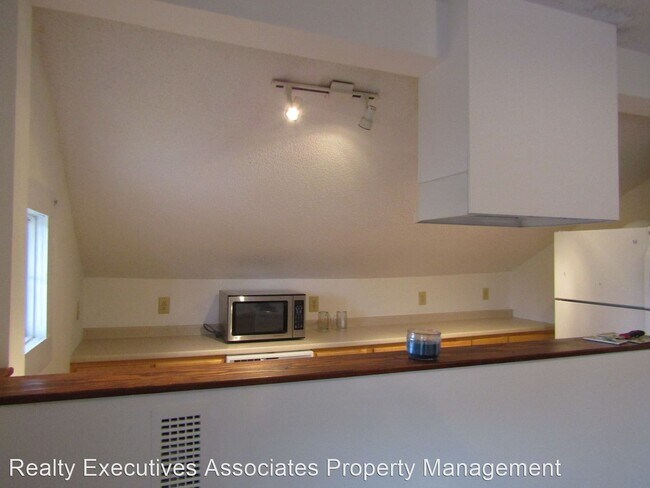 Foto del edificio - 1 br, 1 bath House - 713 Neff Street