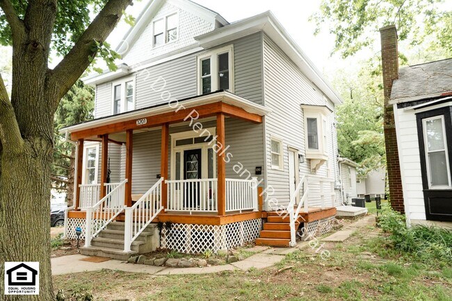Foto del edificio - 3201 Fairfield Ave
