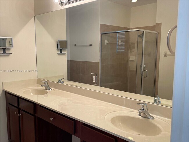 Foto del edificio - 15340 SW 176th Ln