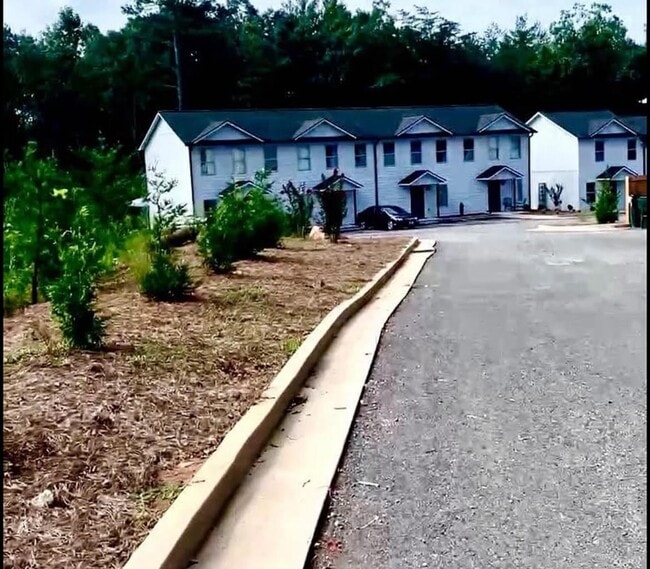 Building Photo - 83 Crabapple Rdg