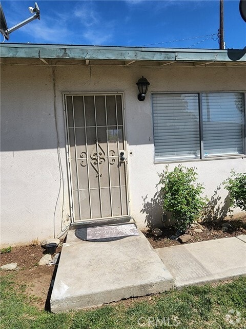 Building Photo - 34214 County Line Rd